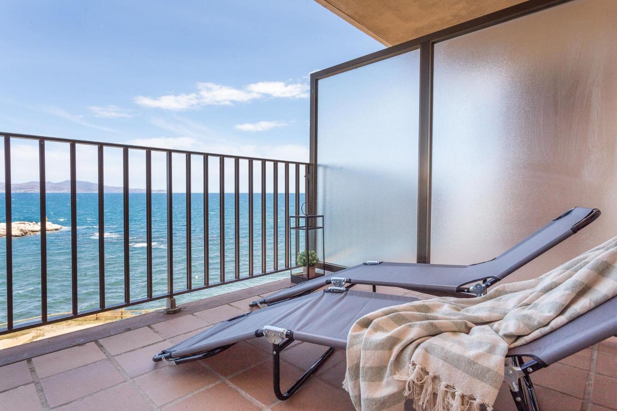 Apartamento El Capitan L' Escala エクステリア 写真